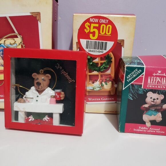 Christmas Tree Ornaments Lot Of 5 Assorted Picture Frames/Bears - Picture 3 of 10